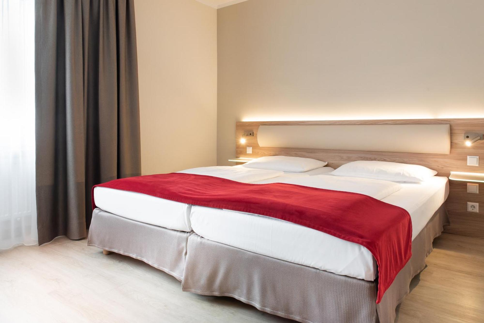 Hotel Koenigshof Am Funkturm Business Hannover Eksteriør bilde